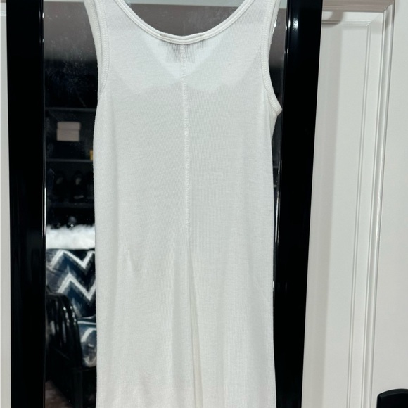 Vince ribbed white tank extra long size small - Picture 13 of 14